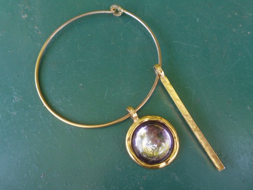 Collier jonc moderniste biche - jonc,
