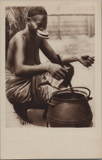 Zoo humain, Exposition coloniale, Berlin, Africain faisant la cuisine  Original 