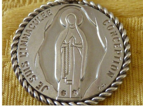 Grande médaille religieuse - grande,