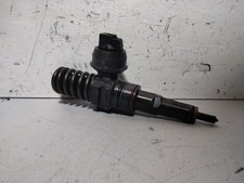 038130073AJ INJECTEUR /