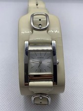 Montre Guess Femme Vintage Coffret Complet Avec 3 Bracelet 