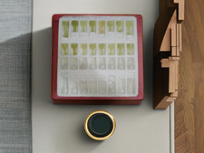 Pièces d'échecs en marbre blanc et onyx vert - Ensemble sans plateau