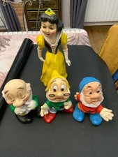DISNEY - Lot de 4 anciennes Figurines  Pouet - Blanche Neige Et 3 Nains - Disney