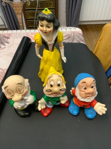 Disney lot 4 anciennes - -,