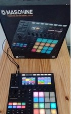 Système de production de rainures Native Instruments MASCHINE MK3 noir