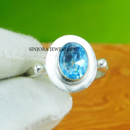 Bague cadeau fait - , en