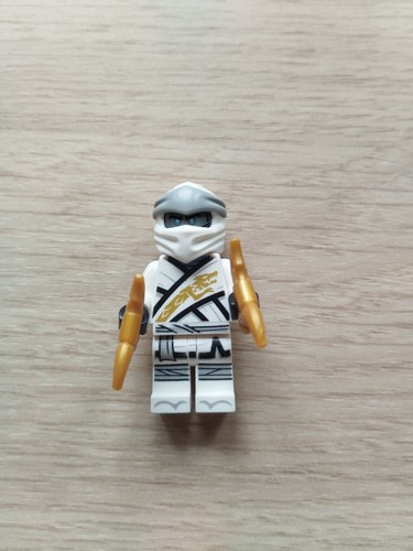 Lego ninjago legacy - ninjago, figurine