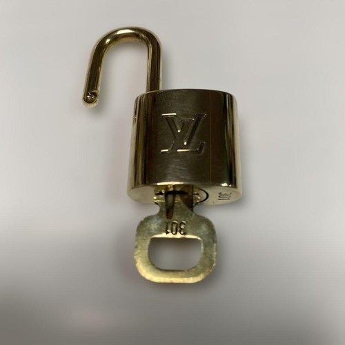Cadenas louis vuitton doré - louis,