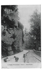 01  PONCIN  SOUS ROCHE