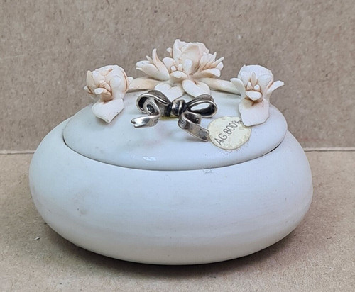 Boîte ronde capodimonte avec - boîte,