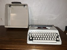 Machine à écrire mécanique JAPY L72 made in JAPAN vintage design XX France N3362