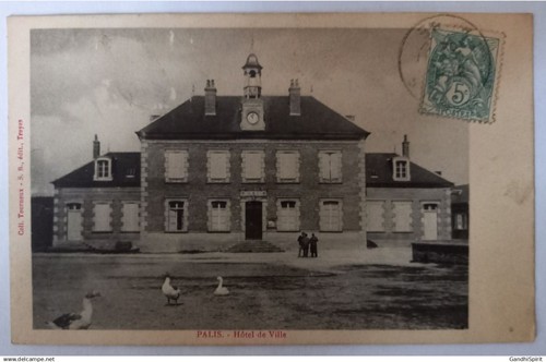 Palis hotel de ville - palis, (aube)