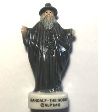 MAXI Fève SERIE " THE HOBBIT "  MAXI GANDALF (6) FEVE GEANTES 6 CM