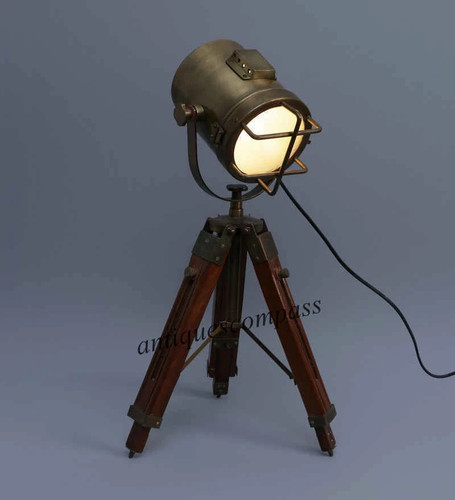 Ancienne petite lampe table - ancienne,