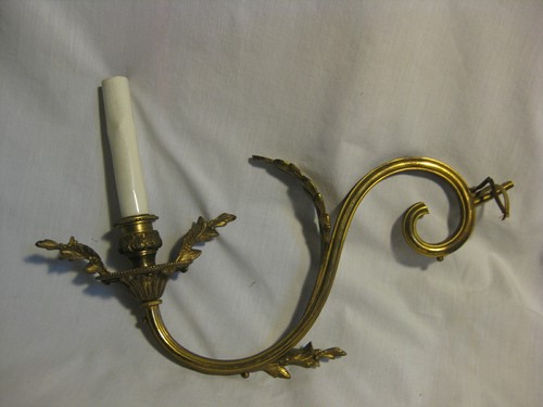 Vintage ornate brass - 1,