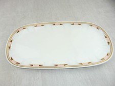 Petit plat de service, décor