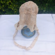Ancien bonnet ou coiffe de