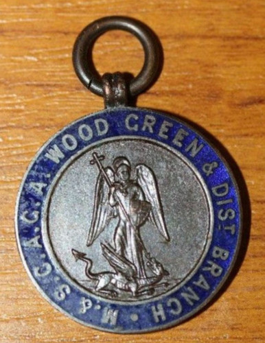 Pendentif médaille anglaise