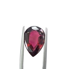 7cts 100% Naturel forme Poire Rubillite Tourmaline