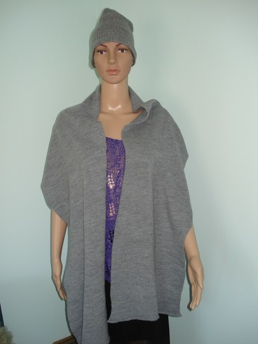 Grey melange hand knit merino - grey,