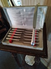 12 Couteaux à Entremets