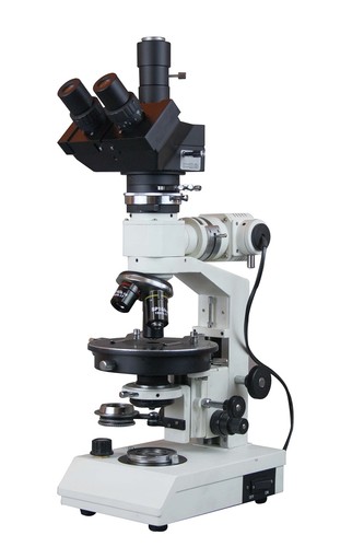 Microscope polarisant minéral
