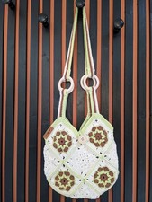 Sac à main en crochet fait
