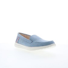 Minnetonka Discover loafer