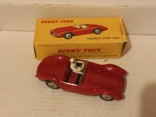 dinky-toys MASERATI SPORT 2000