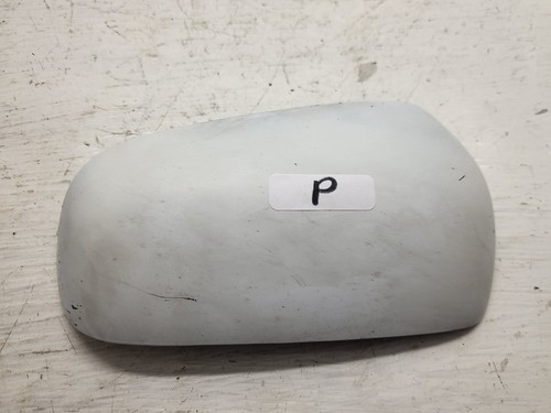Coque rétroviseur avant