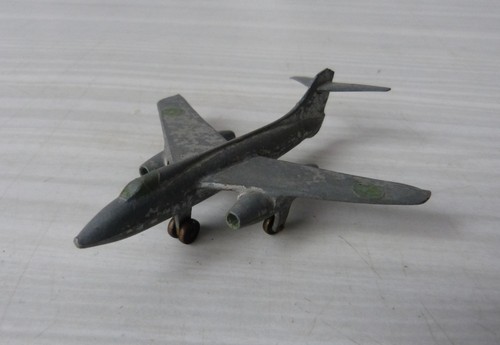 Avion miniature meccano made - #avion,