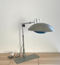Lampe de bureau Ferdinand Solère gris métallisé et chrome. Années 50.