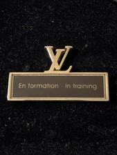 Rare Pin’s Insigne Vendeur Louis Vuitton 