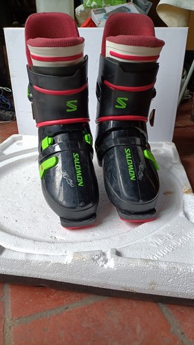 Paire bottes ski - de,