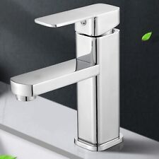 Lave main lavabo robinet mitigeur salle de bain chromé tendance Salle de Bain