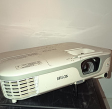 Vidéoprojecteur Epson EB-X11 XGA 2600 lumens - bon état- occassion