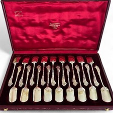 Odiot, 18 Cuillères / Pelles à glace en argent massif & en vermeil, St. Louis XV