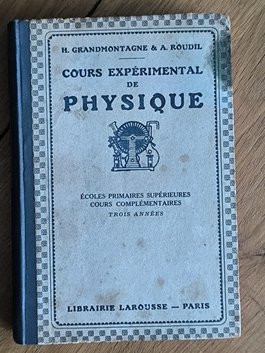 Livre scolaire ancien sciences - livre,