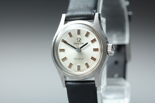 Presque comme neuve montre - comme,