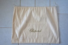 Chopard, Dust bag en alcantara