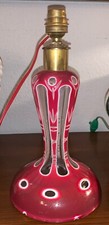 Pied de lampe en cristal overlay blanc rouge Baccarat Vierzon St Louis