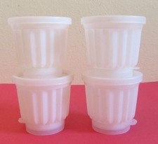 Tupperware lot de 4 Petits Moules Entremets Flan Charlotte + couvercles et fonds