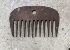 PEIGNE A CRIN DE CAVALERIE / CRINIERES DE CHEVAUX / LAITON