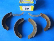 Mâchoires de freins arrière MGA pour: BMW: Série 3 E36: 316i, 318i, 318tds,