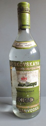 Bouteille moskovskaya - de,