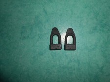 Lot 2 attaches capot volant