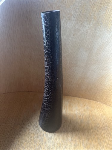 Vase aspect crocodile - vase,