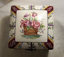 Grande BOITE ancienne FAIENCE