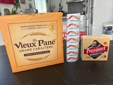 LOT FACTICE DE PRÉSENTOIR DE