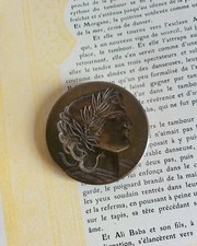 Fer à dorer Tampon Matrice imprimerie relieur reliure Médaille Visage en bronze